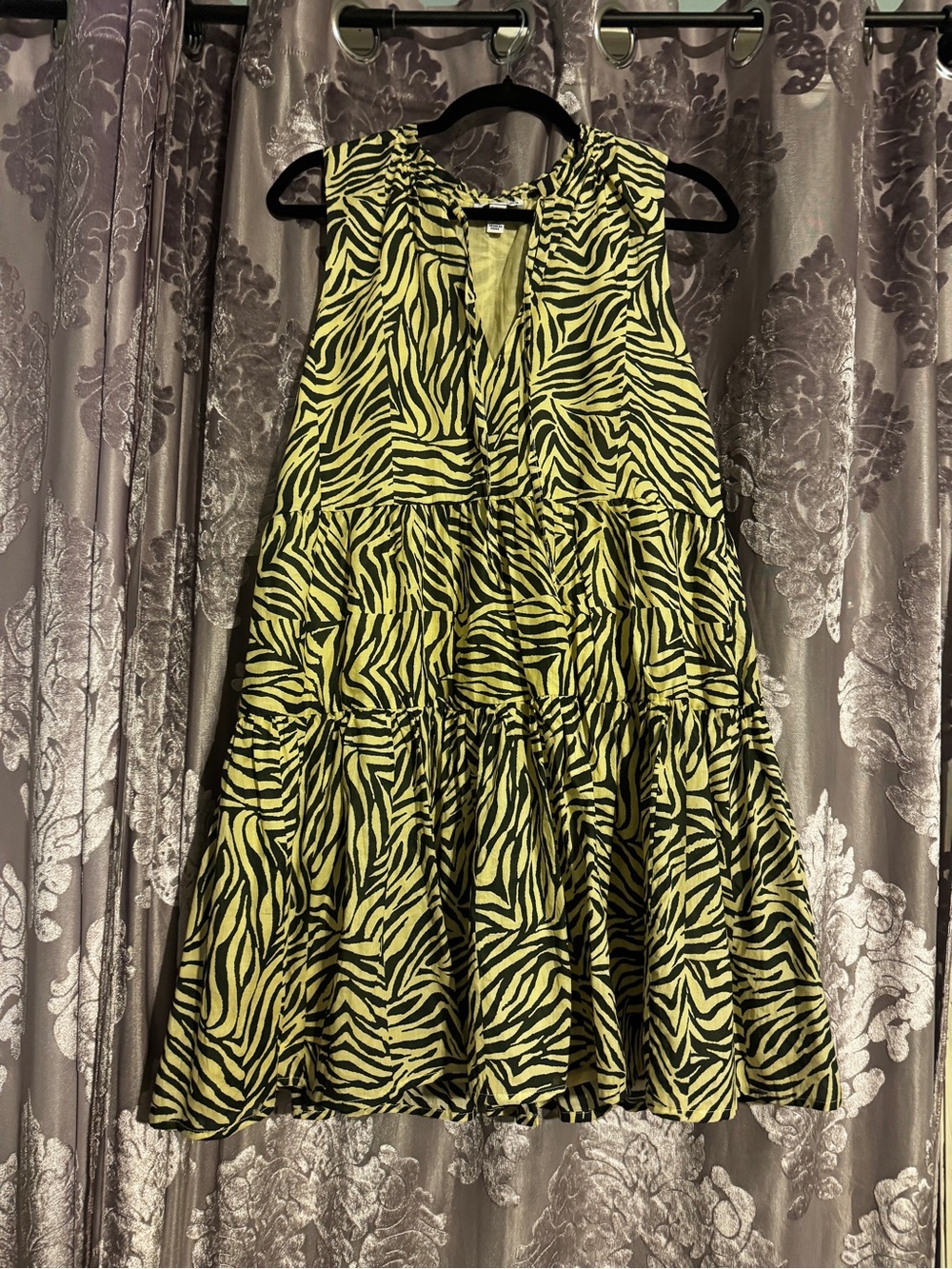 Steve Madden Green and Tan Zebra-Print Tiered Dress Size S